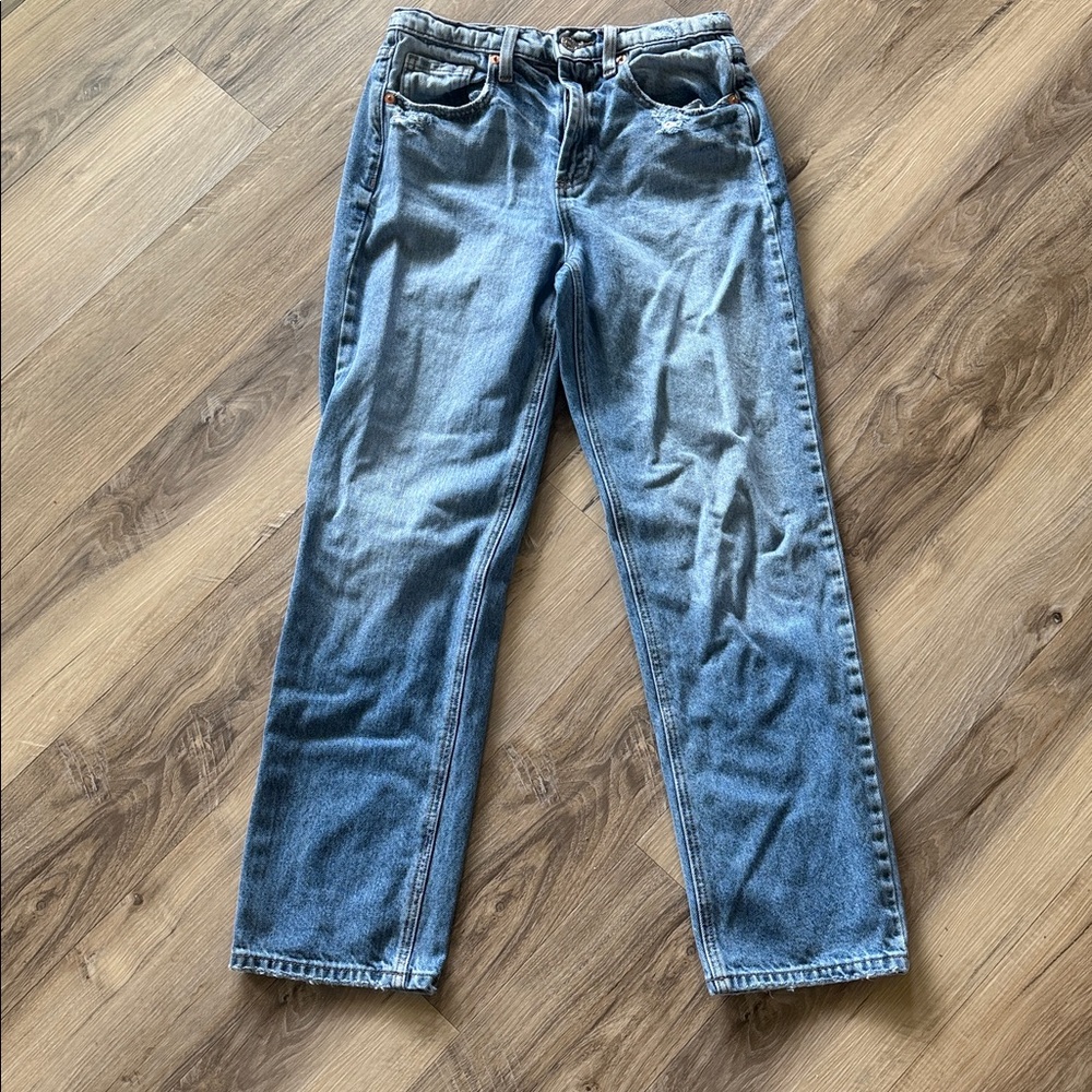 Sneak Peek Light Blue Cropped Women's Jeans